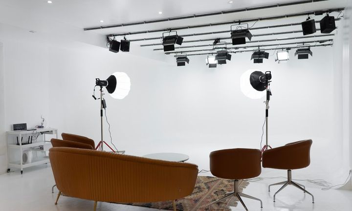 Cyclo blanc du studio Darcy — 9 rue Darcy, Paris