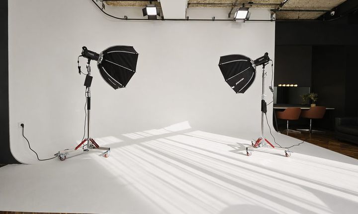 Cyclorama blanc du studio Panorama — 2 rue Albert-Marquet, Paris